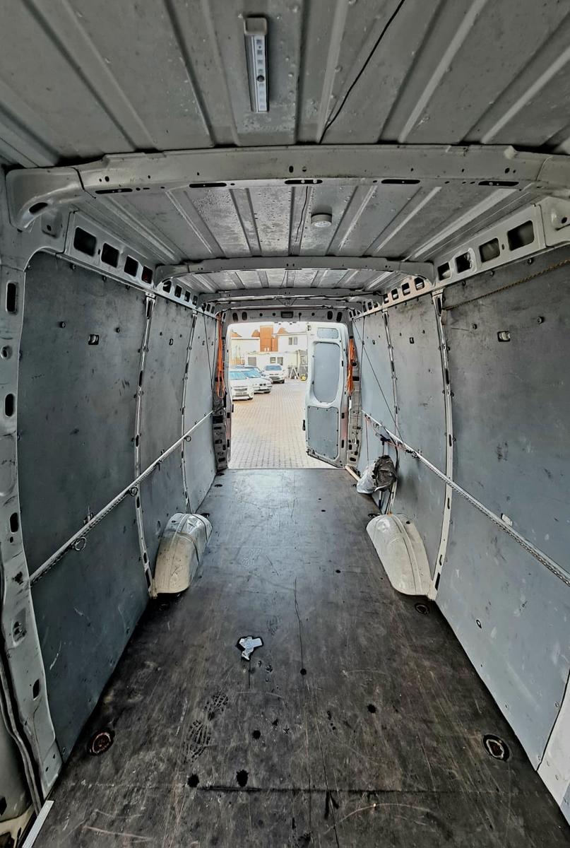 Iveco Daily Neue MOTOR TUV Neu IS35SC2AA MaxiRS 4100mm