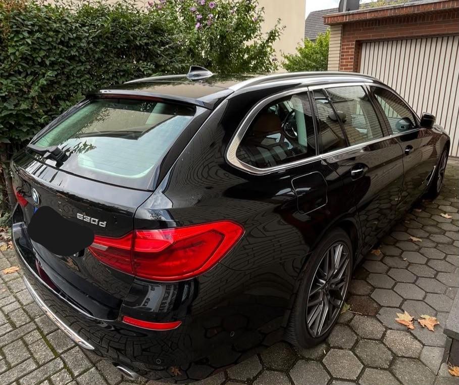 BMW 530d xDrive Touring A -