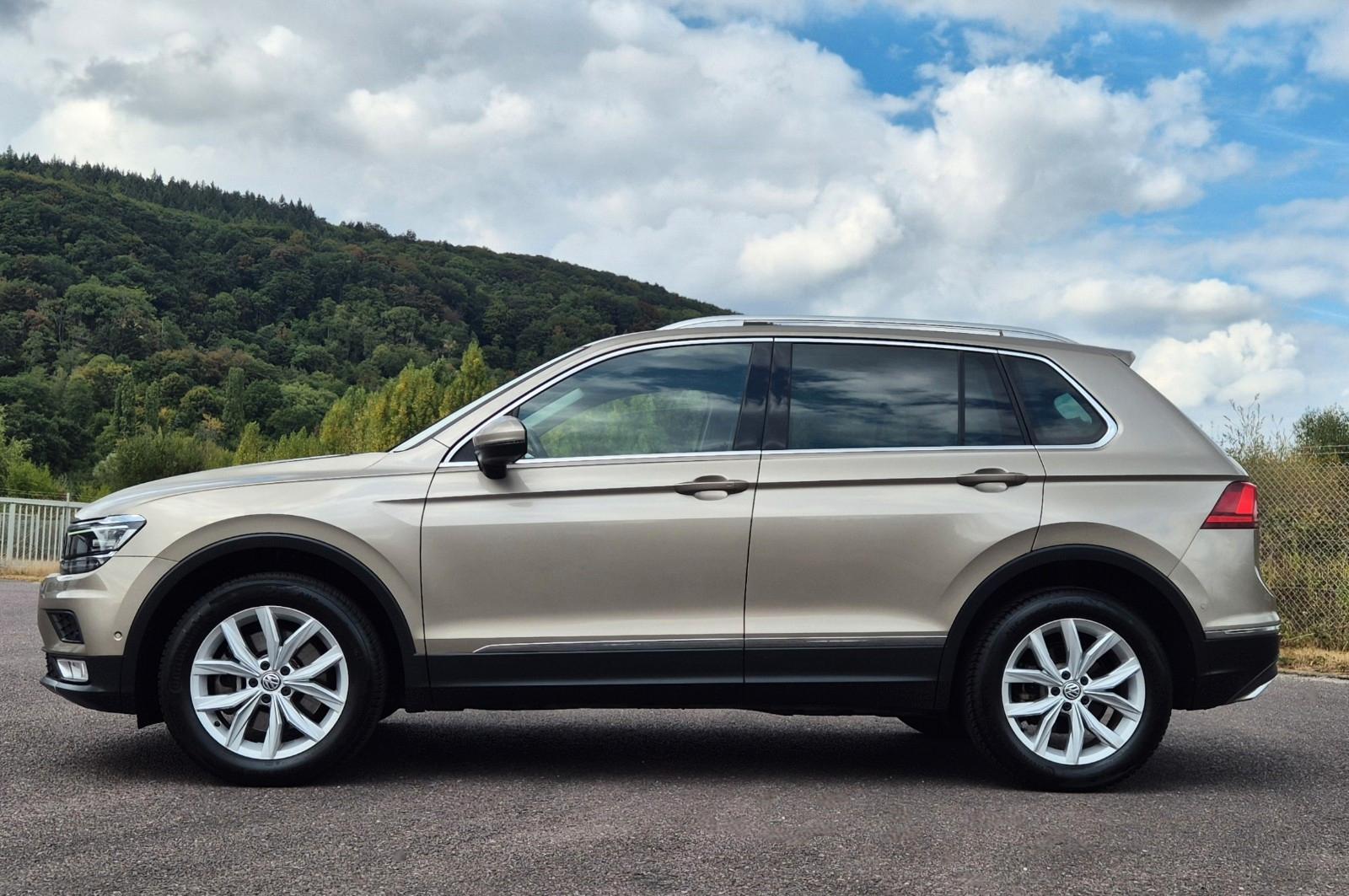 Volkswagen Tiguan Highline 2.0 TSI 4Motion DSG. Wenig KM!