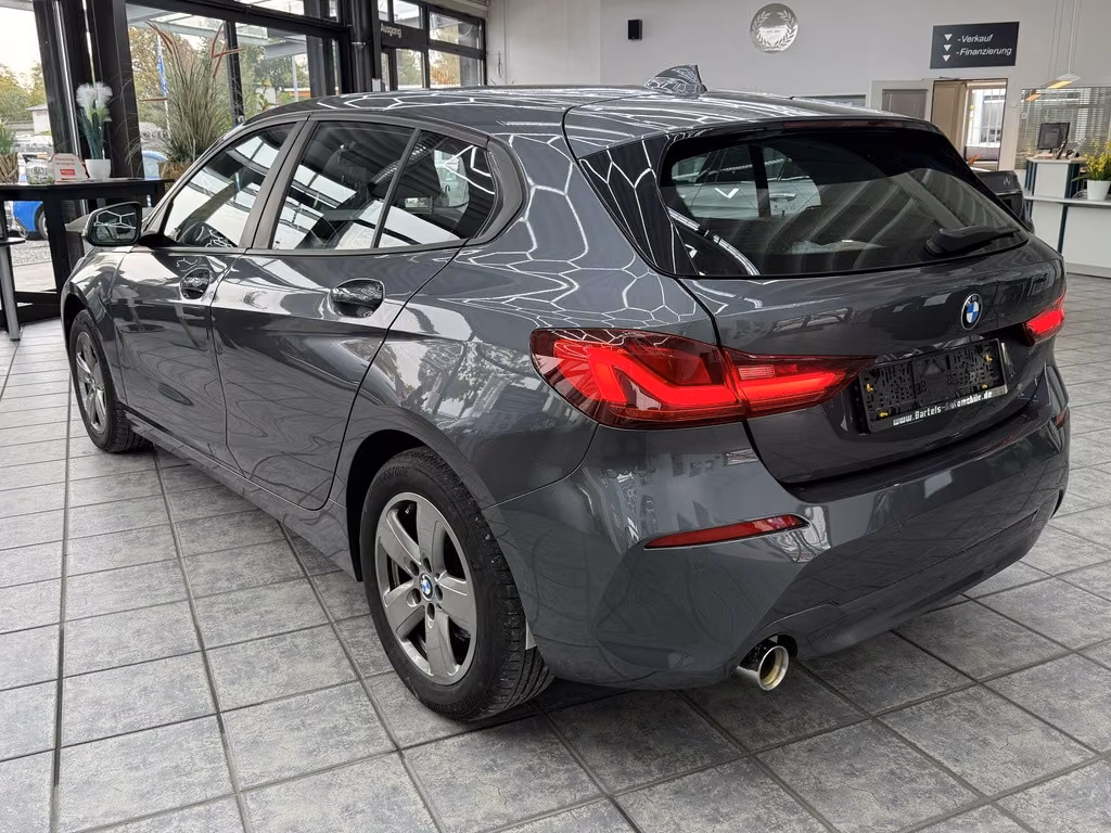 BMW 118 i Advantage, LED, Head-Up, Navi, DAB