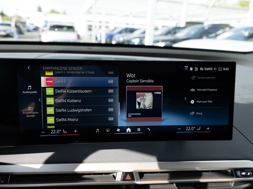 BMW iX xDrive40 HUD 360° LED ACC NAVI KAMERA SHZ PDC foto 16