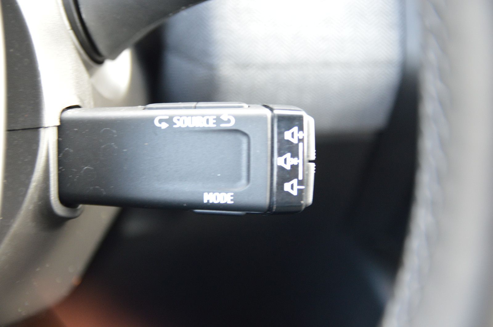 Fahrzeugabbildung Renault Clio V E-Tech Full Hybrid 145 Techno