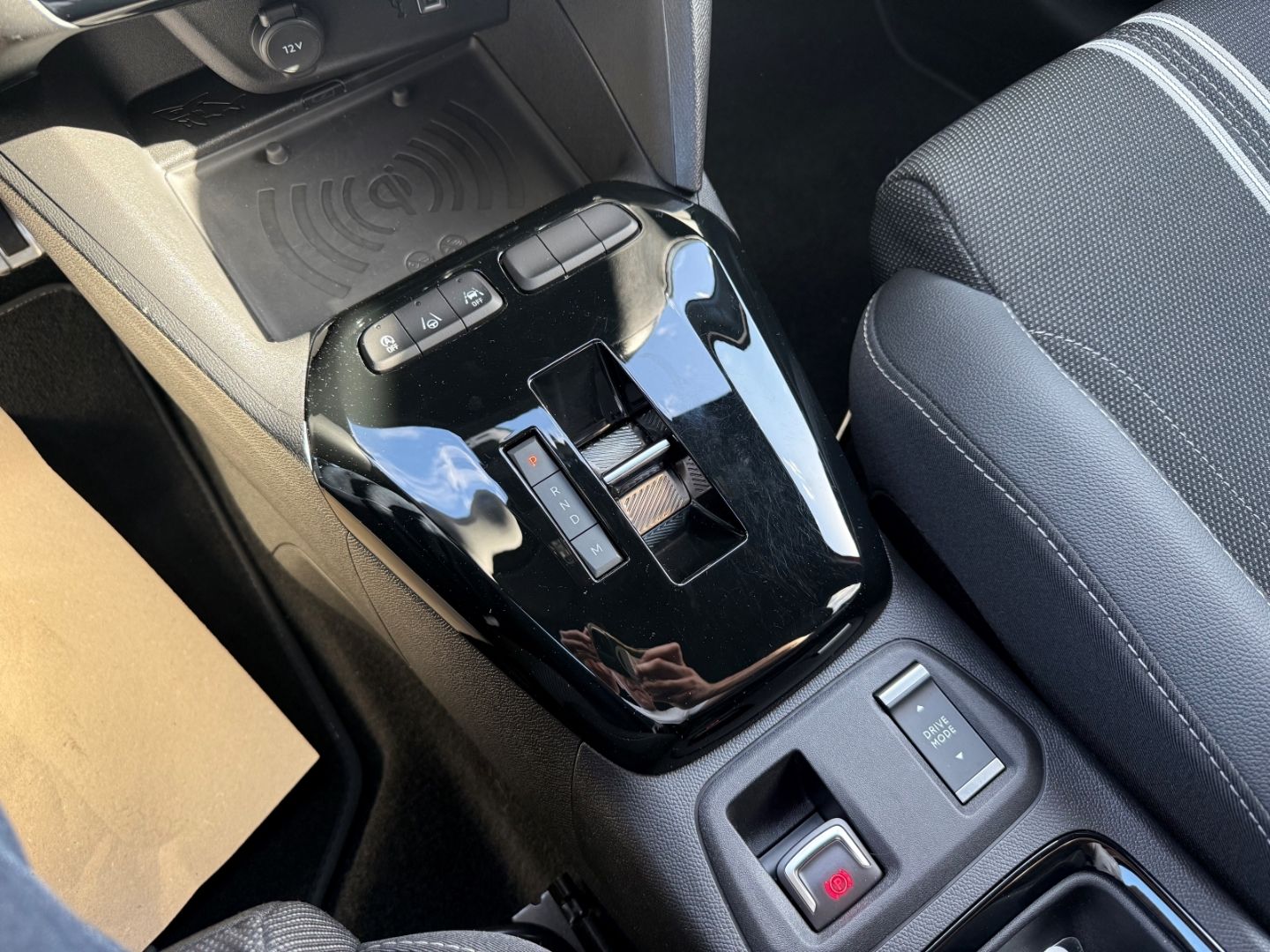 Fahrzeugabbildung Opel Corsa F GS 1.2 SHZ+LHZ+Kamera+Allwetter