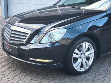 Mercedes E 220 - 2