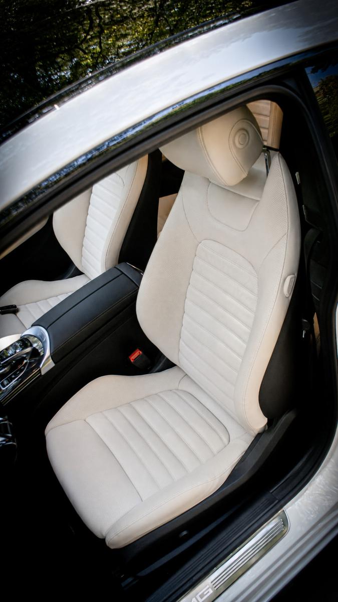 Mercedes-Benz C43 AMG Coupé PerfAGA*BURM*PANO*MULTIBEAM*360*JS