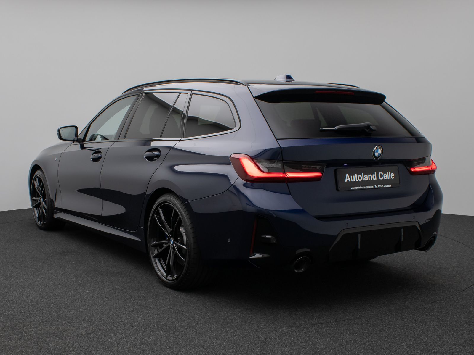 Fahrzeugabbildung BMW 320i M SportPro Panorama Kamera DAB HiFi Stop&Go