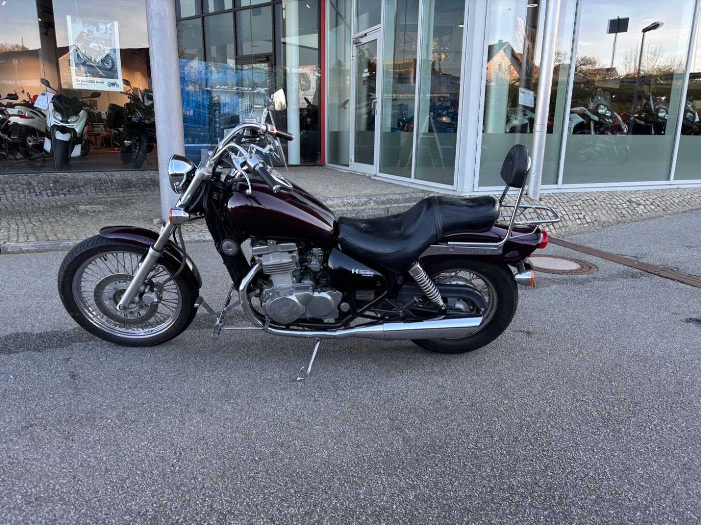 Fahrzeugabbildung Kawasaki EN 500 C