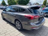 Ford Focus ST-Line EcoBoost EU6d 1.0 ST- Line X Turni - Ford Focus mit Benzin-Antrieb: Kombi, 1.6