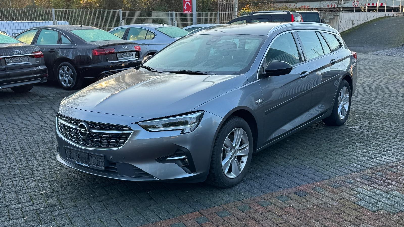 Opel Insignia B Sports Tourer Elegance Leder/Navi/LED