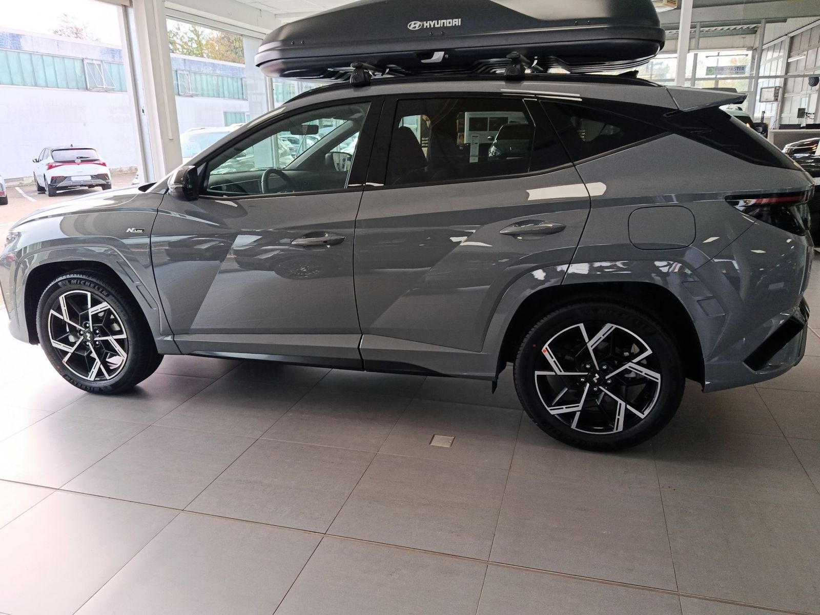 Hyundai TUCSON 1.6 T-GDI (180 PS) 7-DCT 4WD N LINE -MATR imagem 2