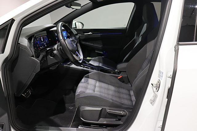 Golf 8 VIII GTE 1.4 TSI eHybrid DSG ACC SHZ NAVI
