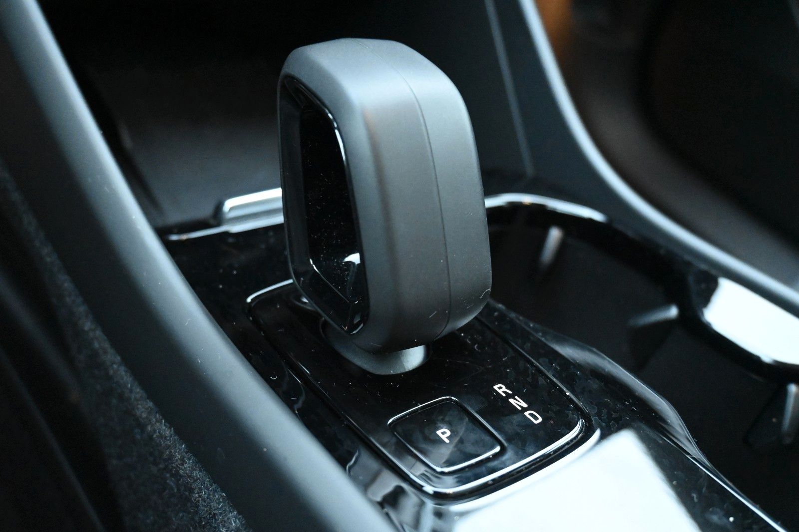 Fahrzeugabbildung Volvo C40 Twin AWD Ultimate 360°PANO°Stdhzg