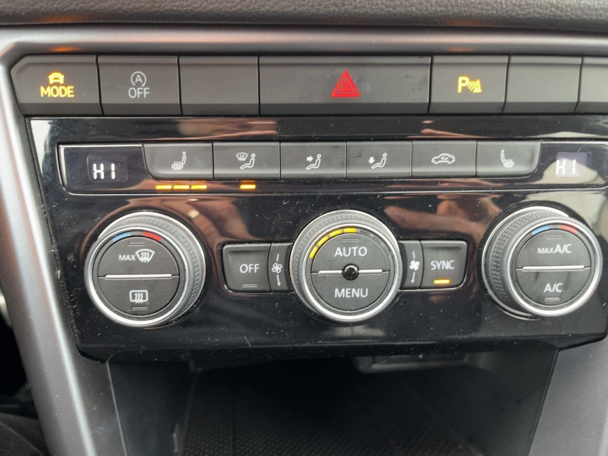Volkswagen T-Roc - Bild 15