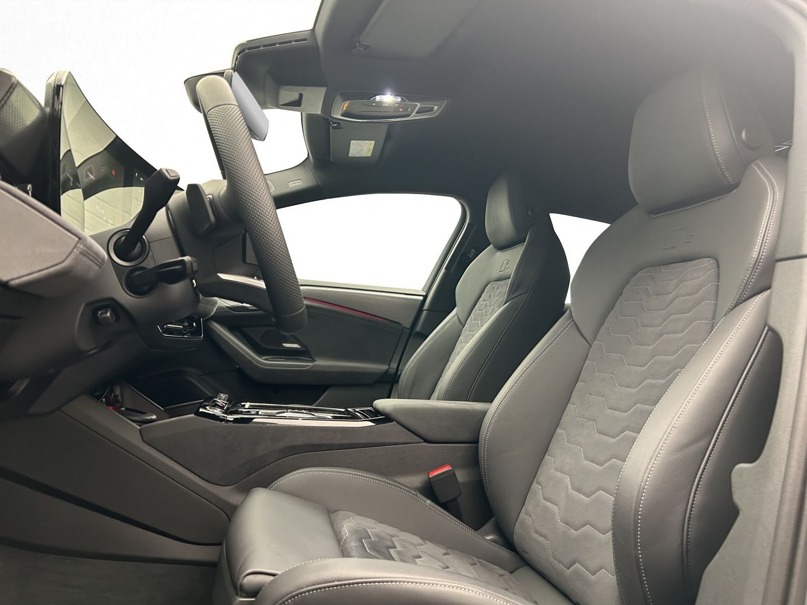 Audi A6 e-tron - Bild 11