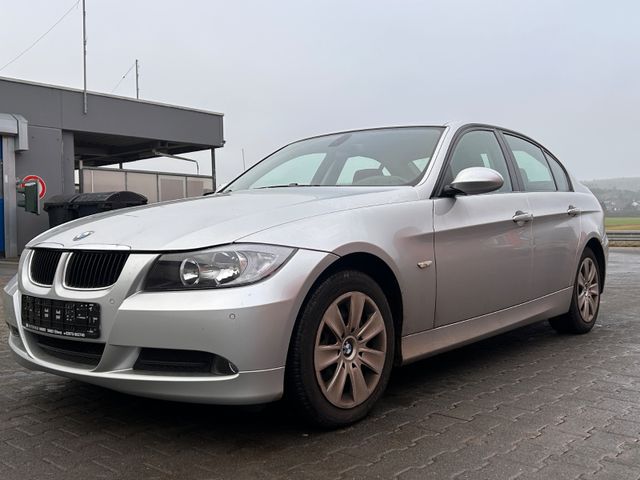 BMW 318 Baureihe 3 Lim. 318i Klima PDC  1Hand