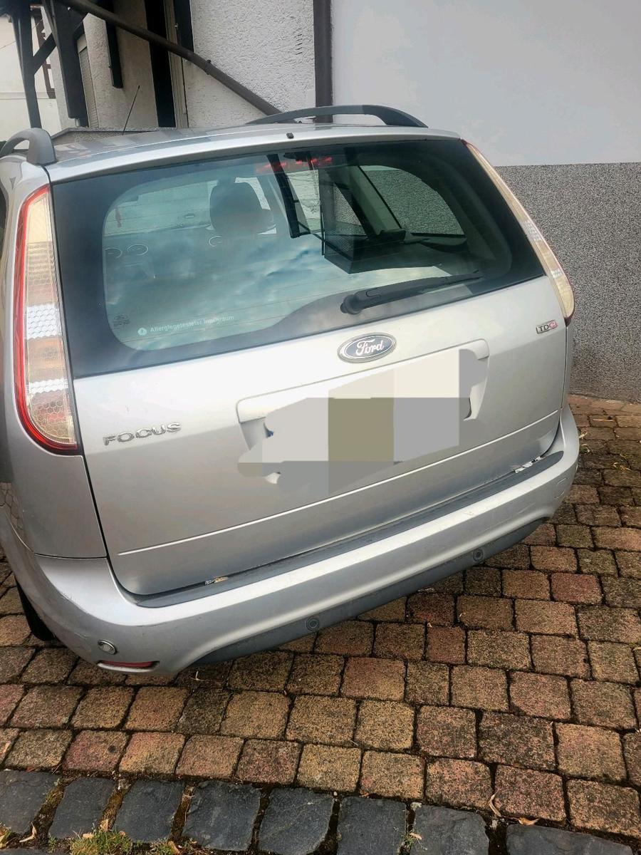 Ford Focus 2011 — photo 5