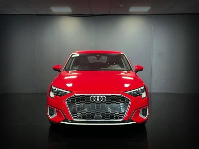 Audi AUDI A3 SPORTBACK 35 TFSI S tronic Business Adva imagem 2