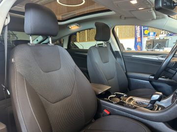 Ford Mondeo Lim *TEMPO*NAVI*KEYLESS*PANO*2-Zonen*