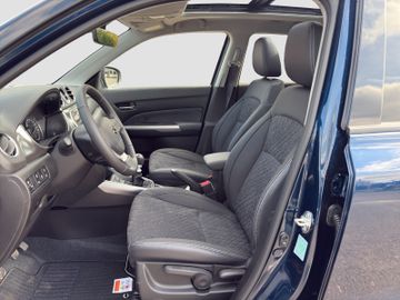 Fotografie 9 des Suzuki Vitara 1.4 Hybrid 'Comfort+' Panorama LED NAVI