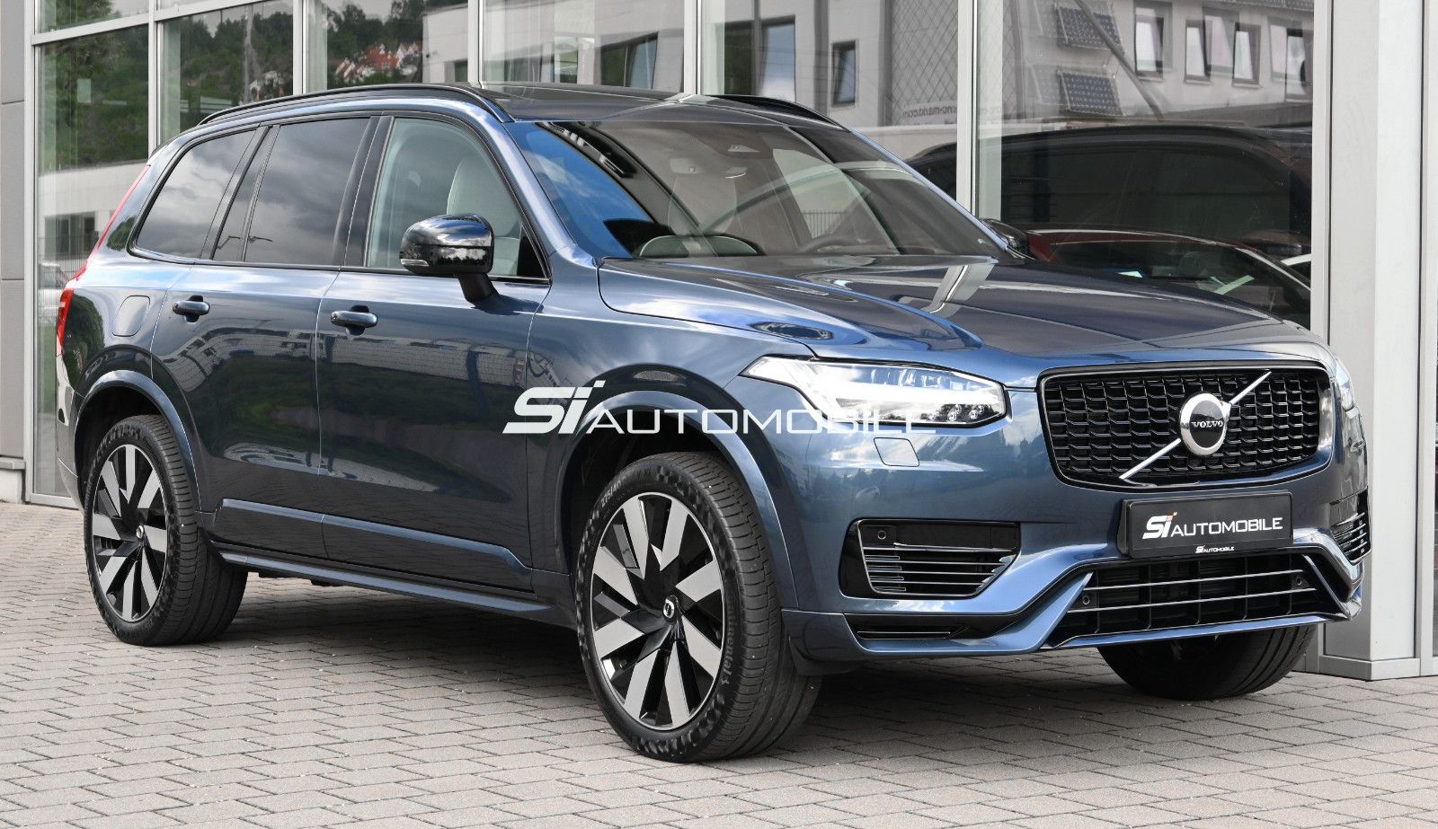 Fahrzeugabbildung Volvo XC90 T8 AWD Recharge Ultimate Dark °AHK°WOOL°
