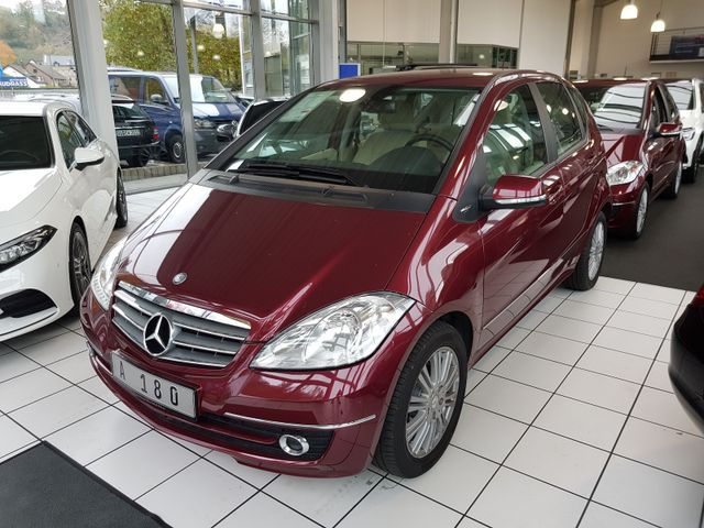 Mercedes-Benz A 180 ELEGANCE AUTOMATIK TEMPO 2 HAND