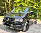 Volkswagen T4 Multivan Metallic schwarz Top Ausstattung 
