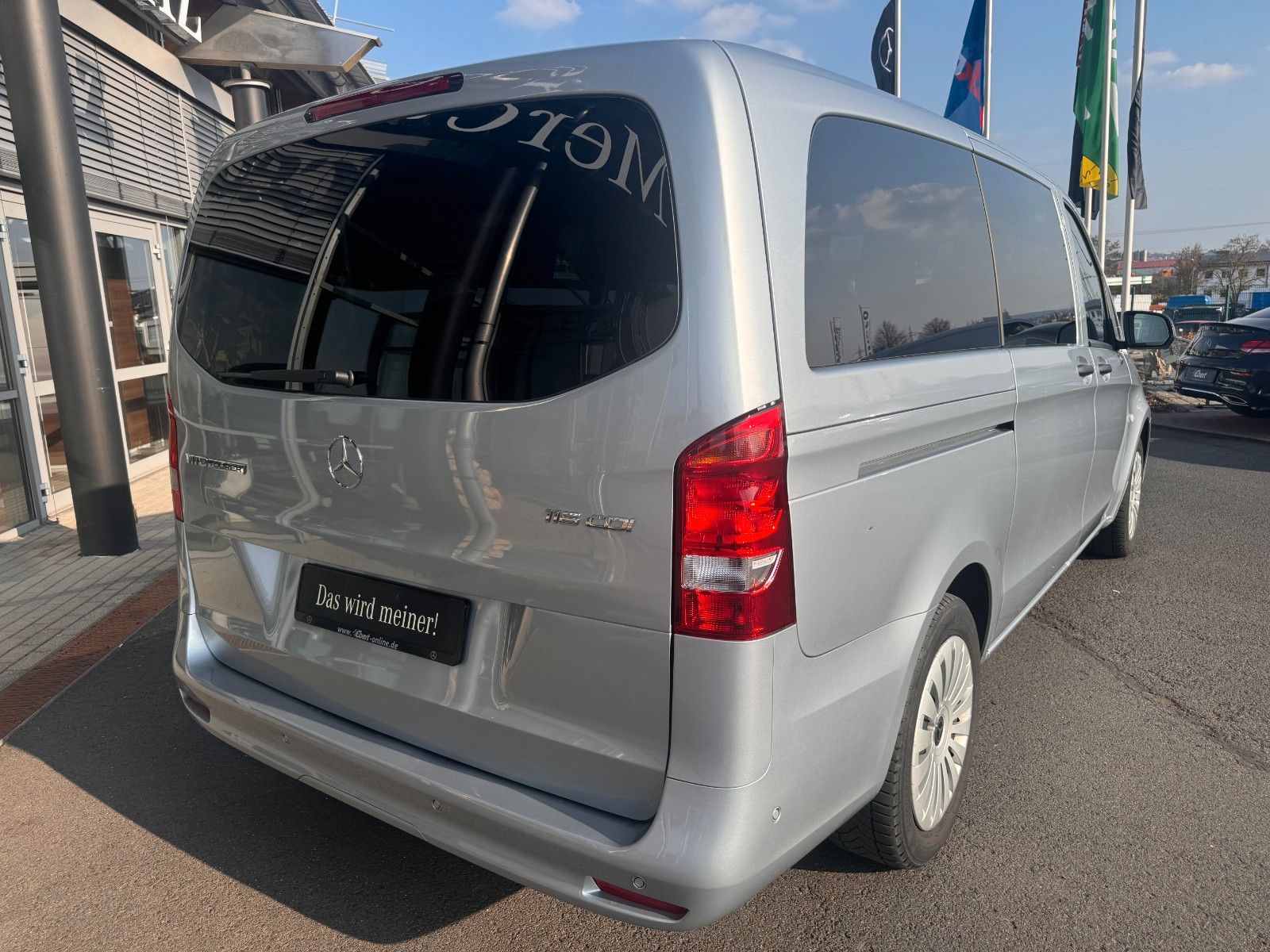 Fahrzeugabbildung Mercedes-Benz Vito 116 CDI Tourer 3200 2xKlima Navi Kamera