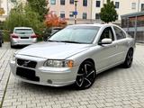 Volvo S60 2,5T Automatik VollLeder Sitzhei... - Volvo S60: 2.5