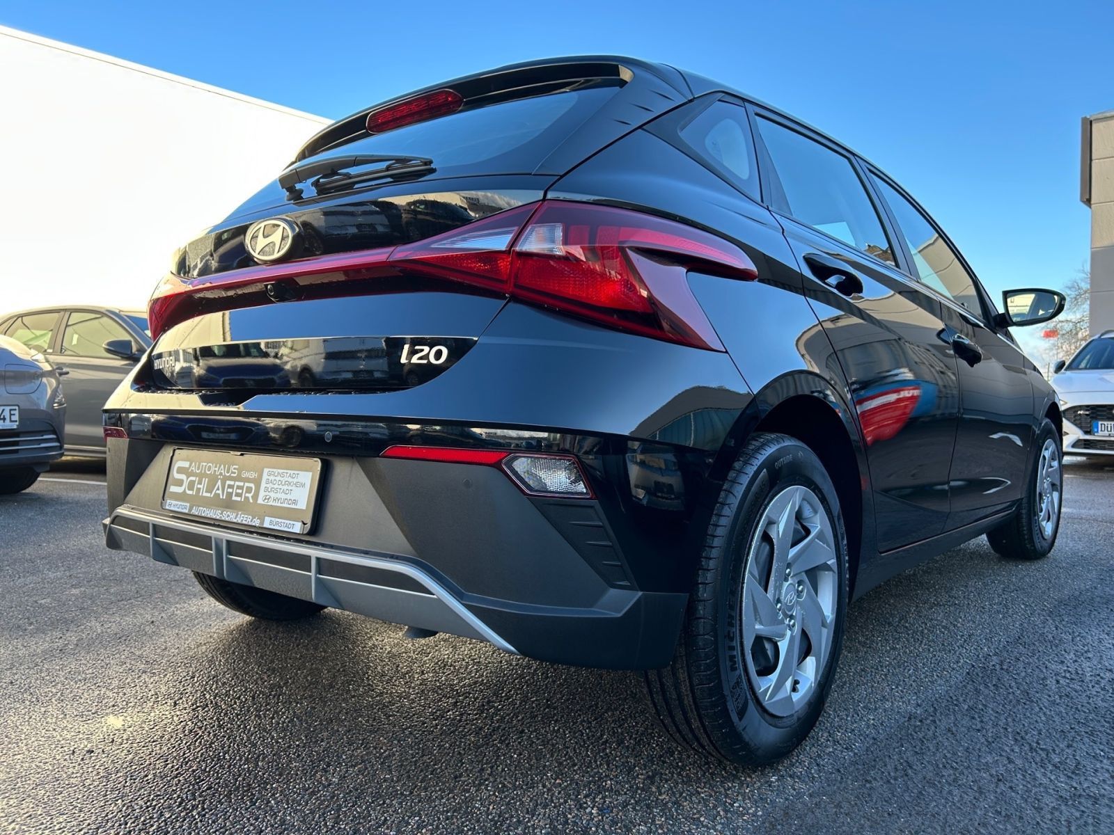 Fahrzeugabbildung Hyundai i20 1.2 Select Navi Kamera