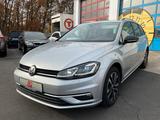 Volkswagen Golf VII Variant 2.0 TDI DSG LED PANO SHZ ACC