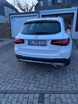 Mercedes-Benz GLC 220 d 4MATIC Autom. - - Mercedes-Benz GLC 220 von privat