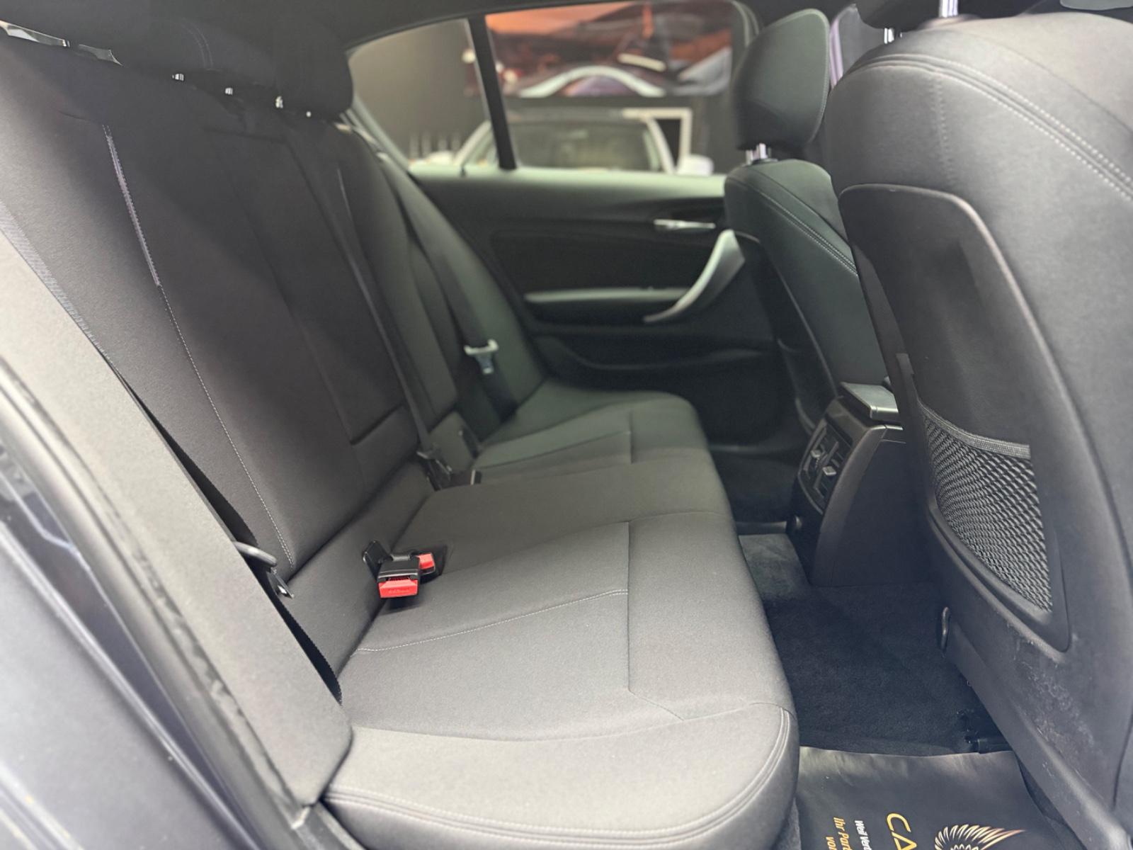 BMW 120d Limousine Sport/Bi-Xenon/CAM/S-Dach/BT