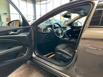 Opel Insignia B*LKHZ*2-ZONEN*LED*CARPLAY*CAMERA*