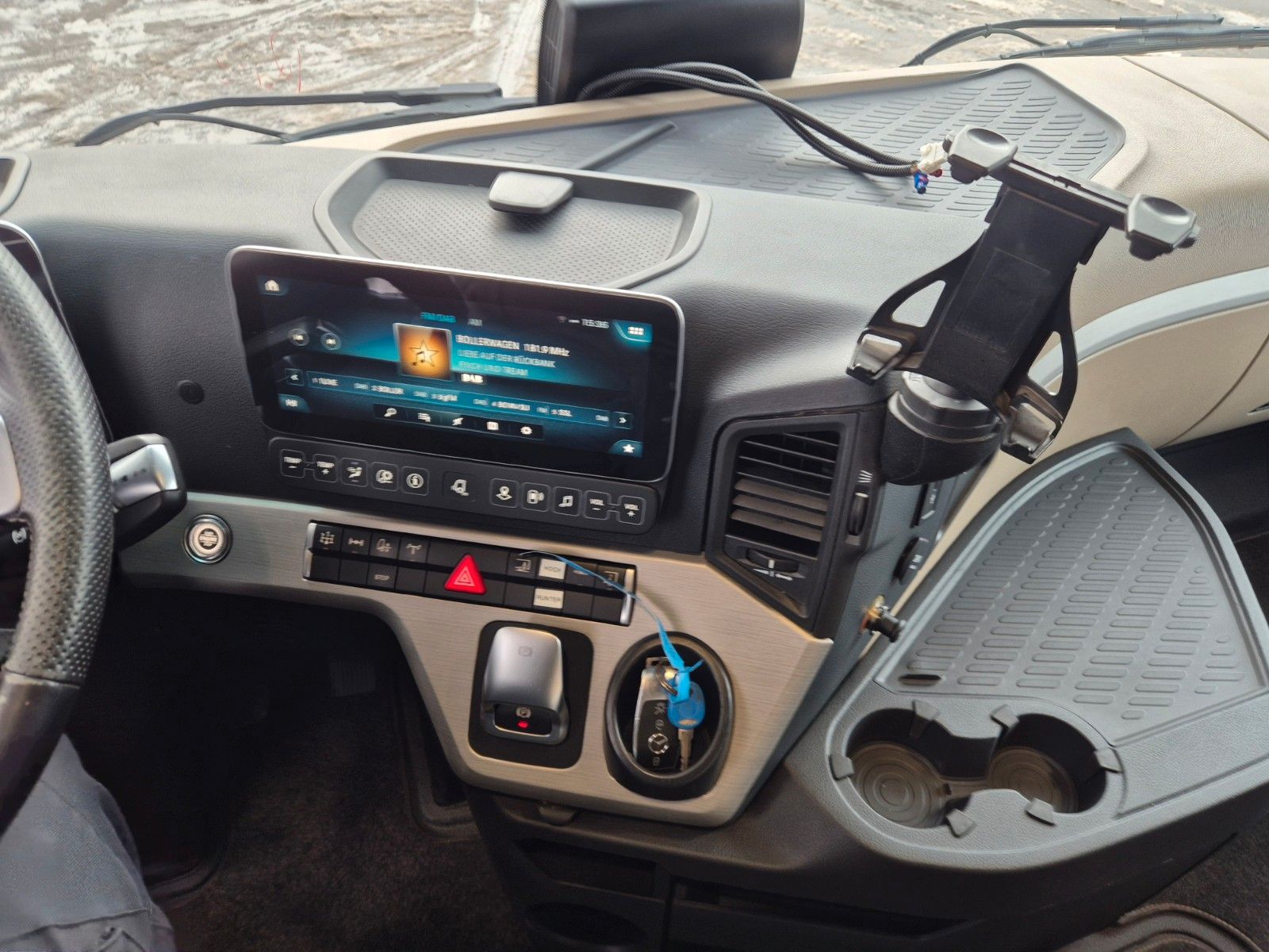 Fahrzeugabbildung Mercedes-Benz Actros 1853 LS HAD 4x4 Hydraulik