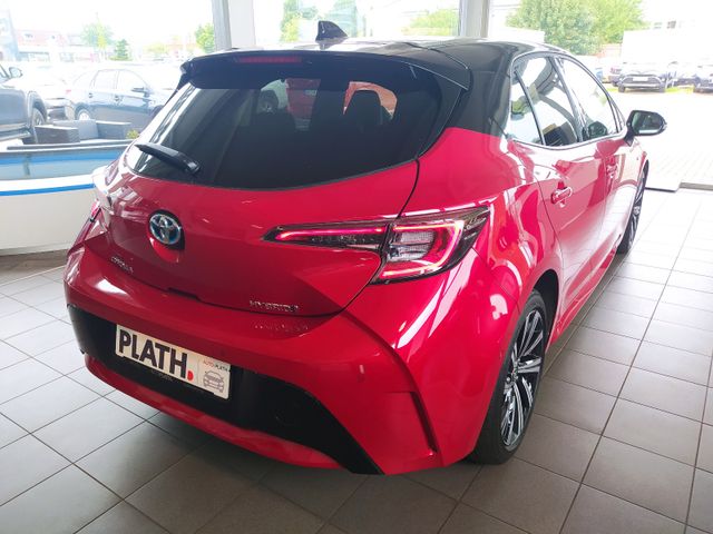 Toyota Corolla  Hybrid Team D "JBL"