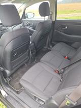 Kia Carens 1.6 GDI Dream Team Edition Dream Team... - Kia Carens mit Benzin-Antrieb
