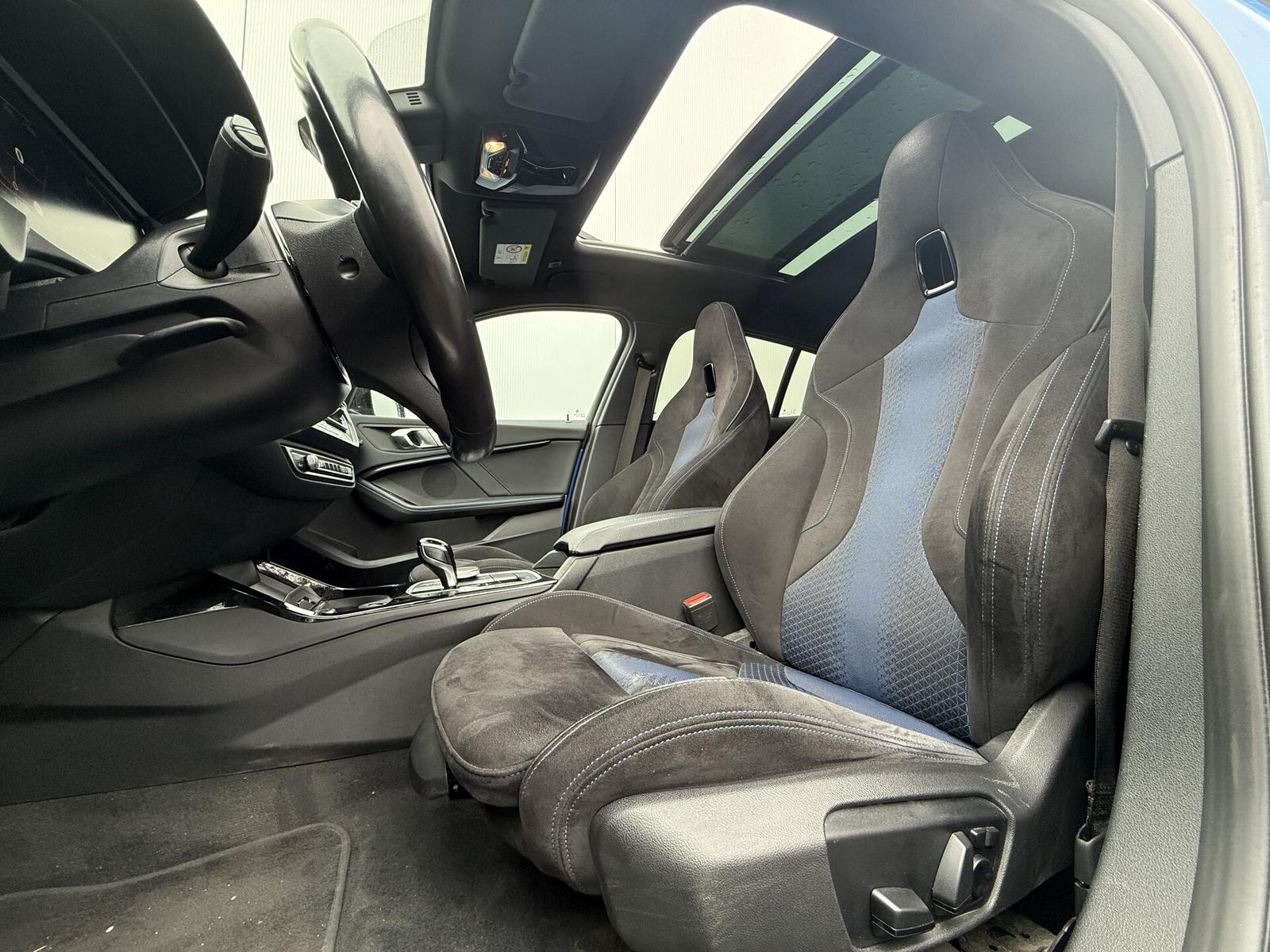 BMW 118 i M Sport SHADOW PANO HEAT MEMORY 17", миниатюра 7