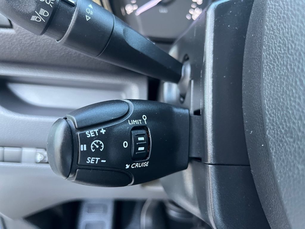 Opel Vivaro 1.5 D Cargo M Edition – Bild 17