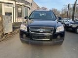 Chevrolet Captiva 2.4 LS 2WD - Chevrolet Captiva in Duisburg