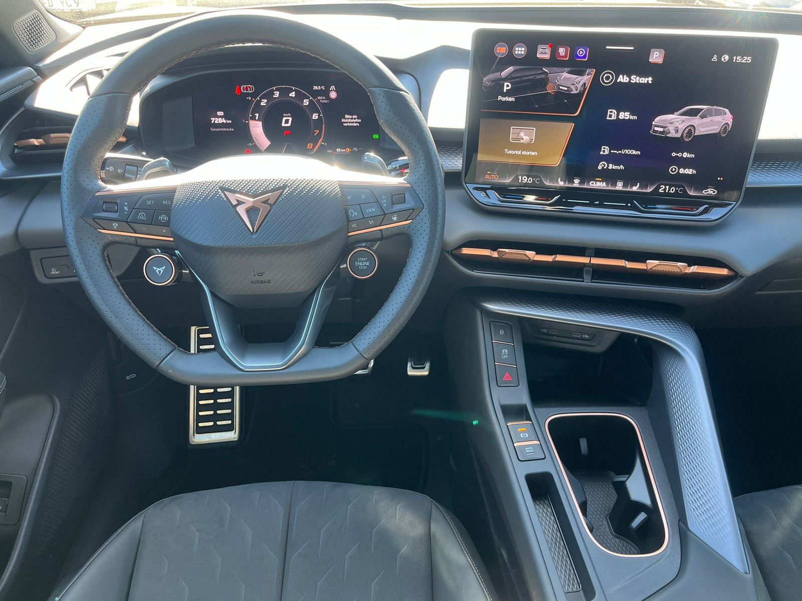 Immagine del veicolo CUPRA Terramar 1.5 eTSI Dinamica Edge package HUD 19"