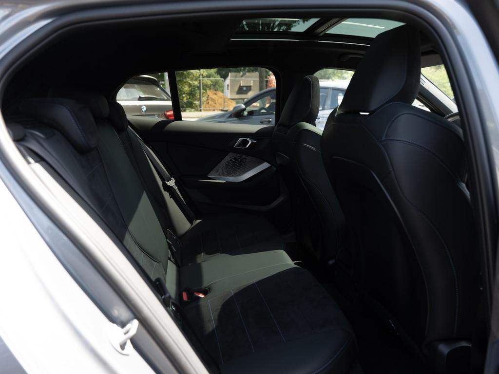 BMW 1 Series M-Sport PANO LED ACC NAVI KAMERA SHZ PDC, миниатюра 9