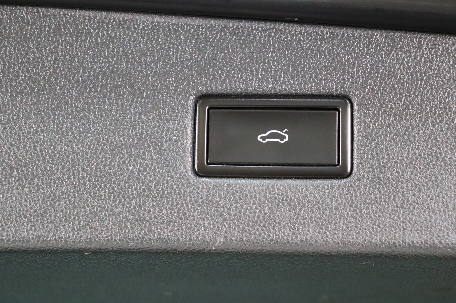 Fahrzeugabbildung Volkswagen Tiguan 2.0 TDI 4Motion * Memory * Leder * Pano H