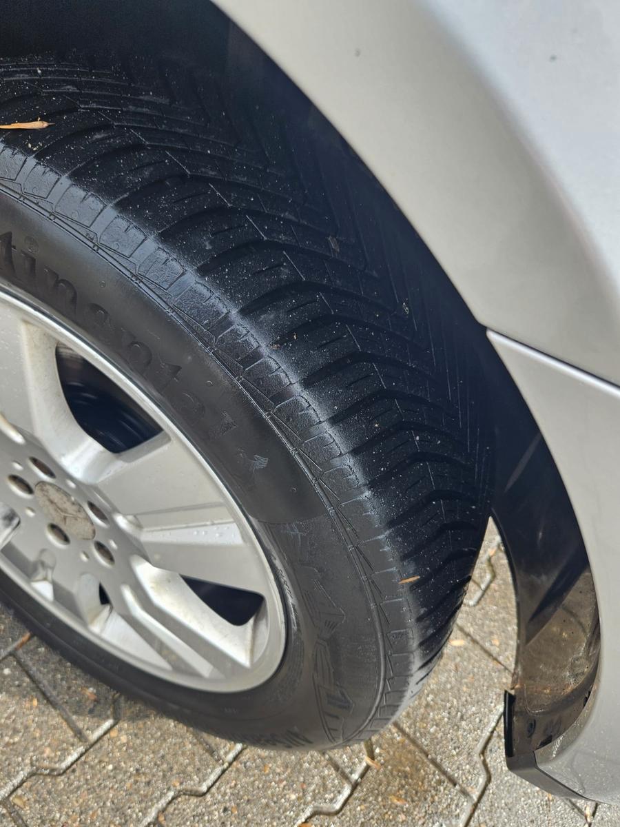 Mercedes-Benz ML 320