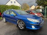Peugeot 407 Platinum 160 AutomatikPANORAMA LEDER - Peugeot 407 Platinum mit Benzin-Antrieb