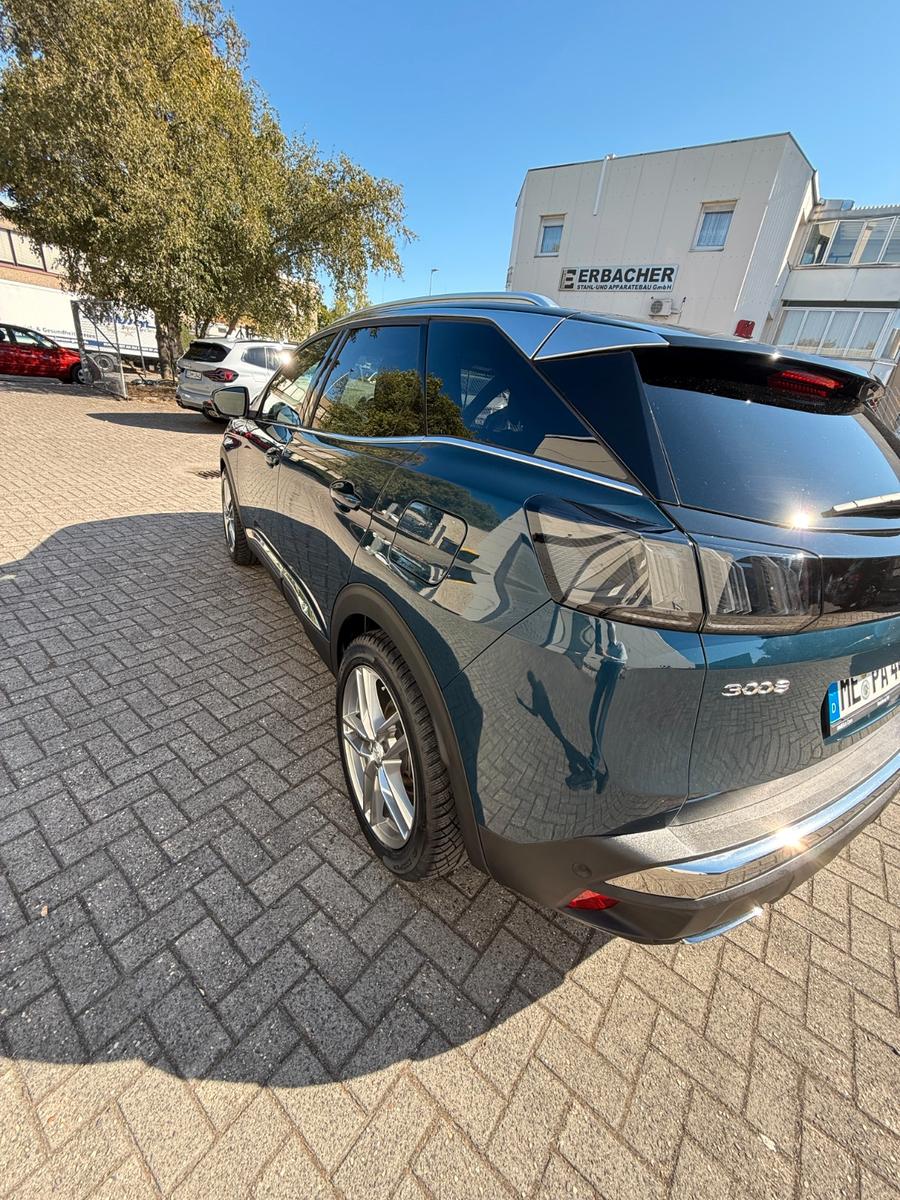 Peugeot 3008 II Plug-In Hybrid 225 e-EAT8 GT GT