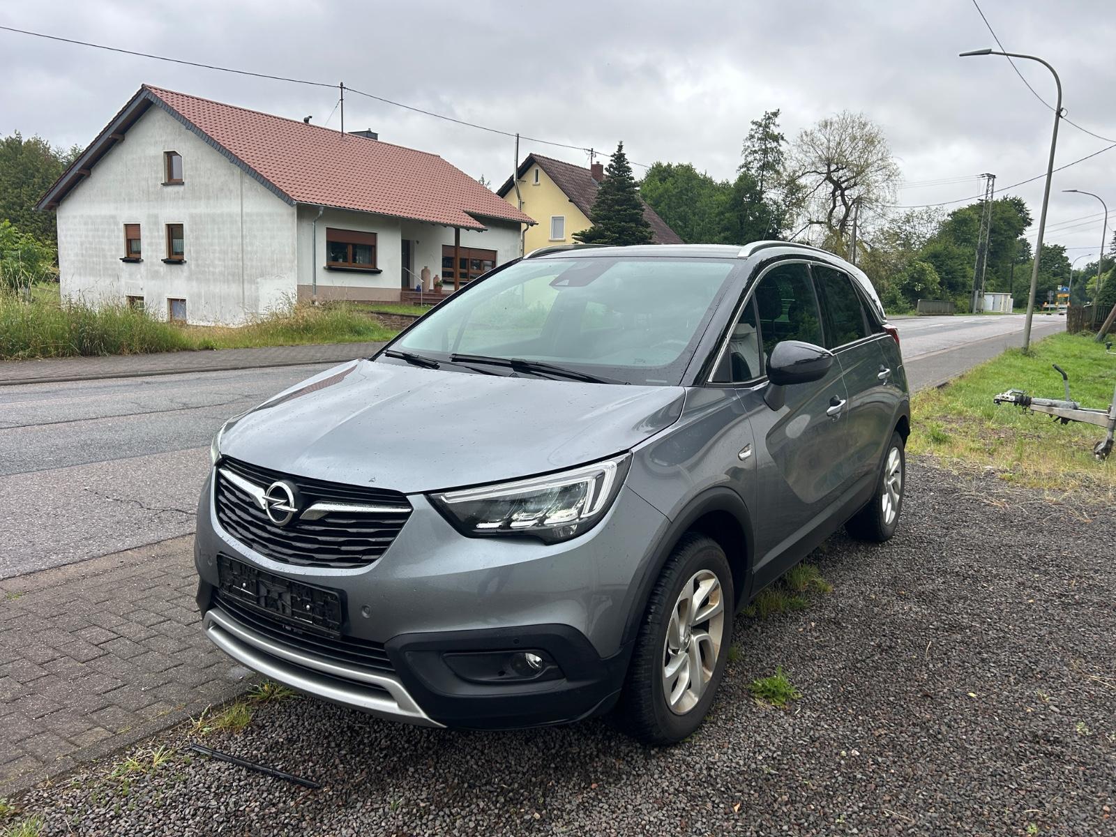 Opel Crossland (X)