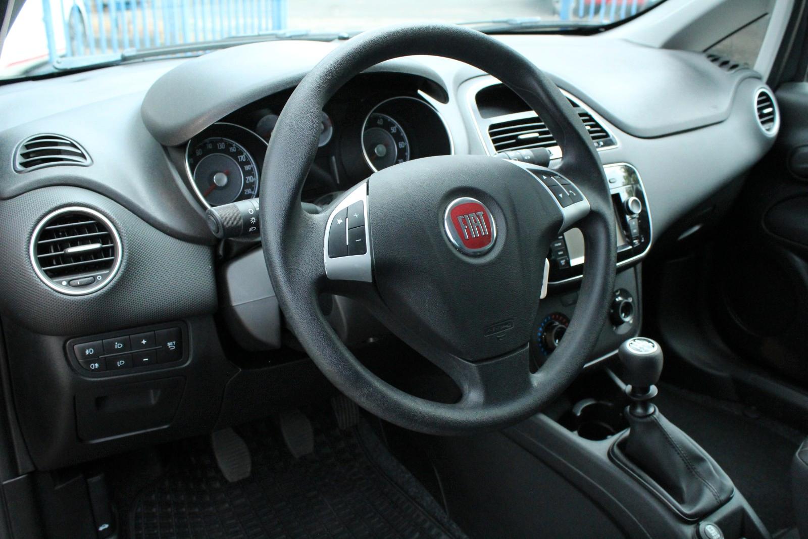 Fiat Punto Young * PDC * Navi * Klima *