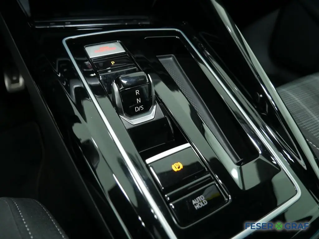 Volkswagen Golf 8 GTD 2.0 TDI DSG Navi StandHz Pano Kamera, миниатюра 7