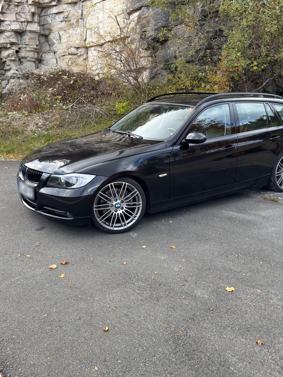 BMW 330 2006 — photo 5