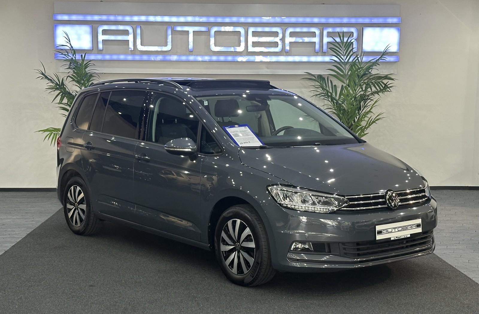 Volkswagen Touran DSG*7SITZER*PANO*ACC*AHK*AMBIENTE